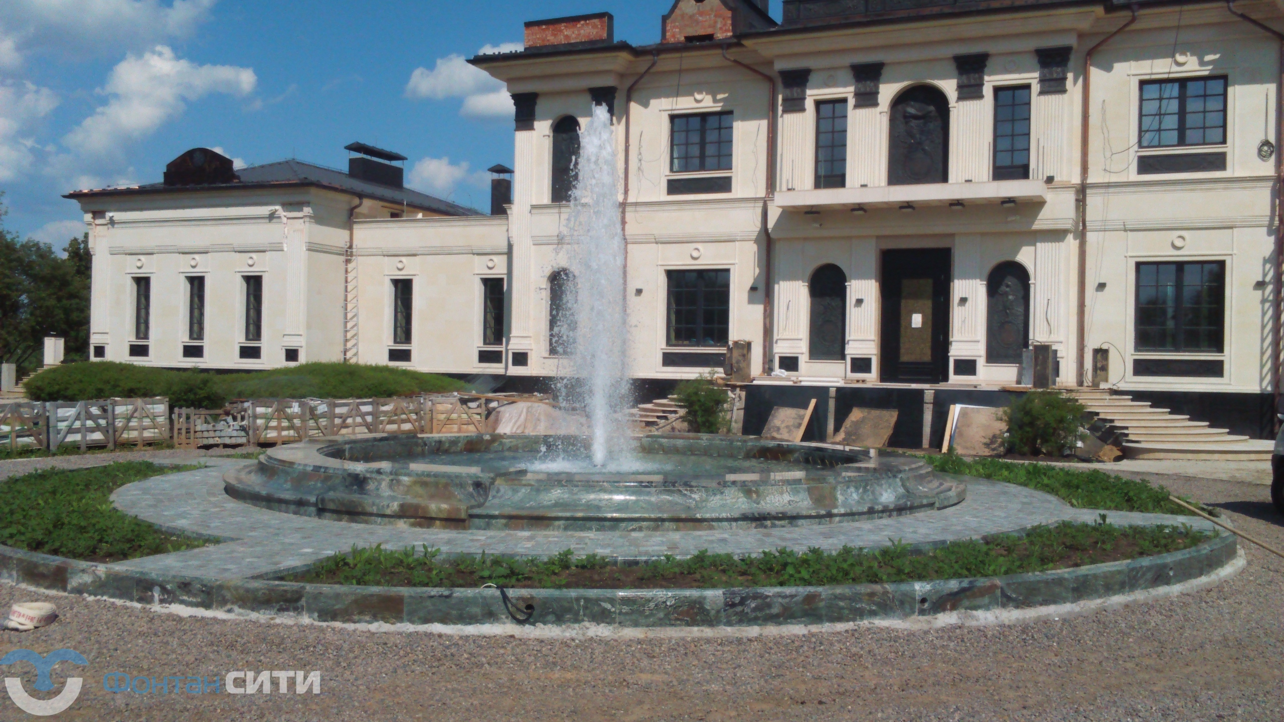 Фонтан в усадьбе "Лукоморье", изображение