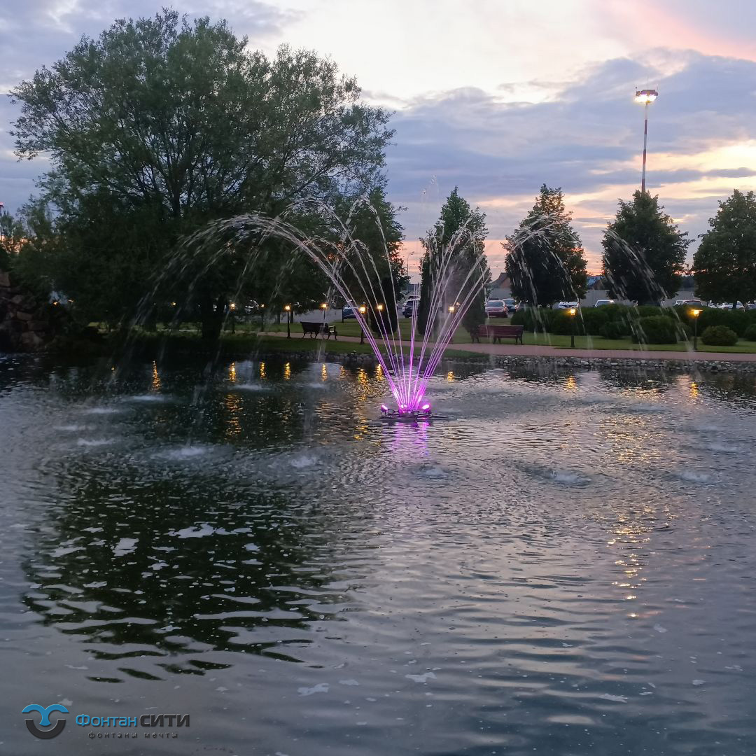 Плавающий фонтан "Аэропорт Внуково-3"