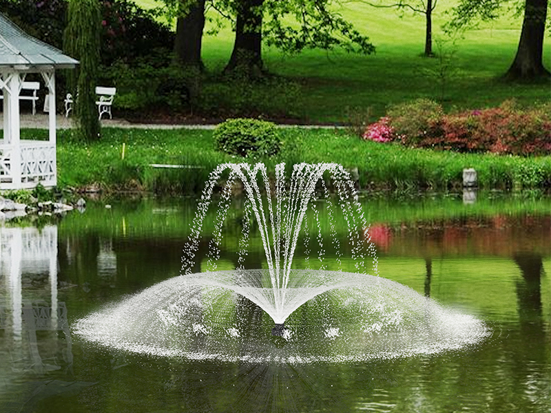 Плавающий фонтан 