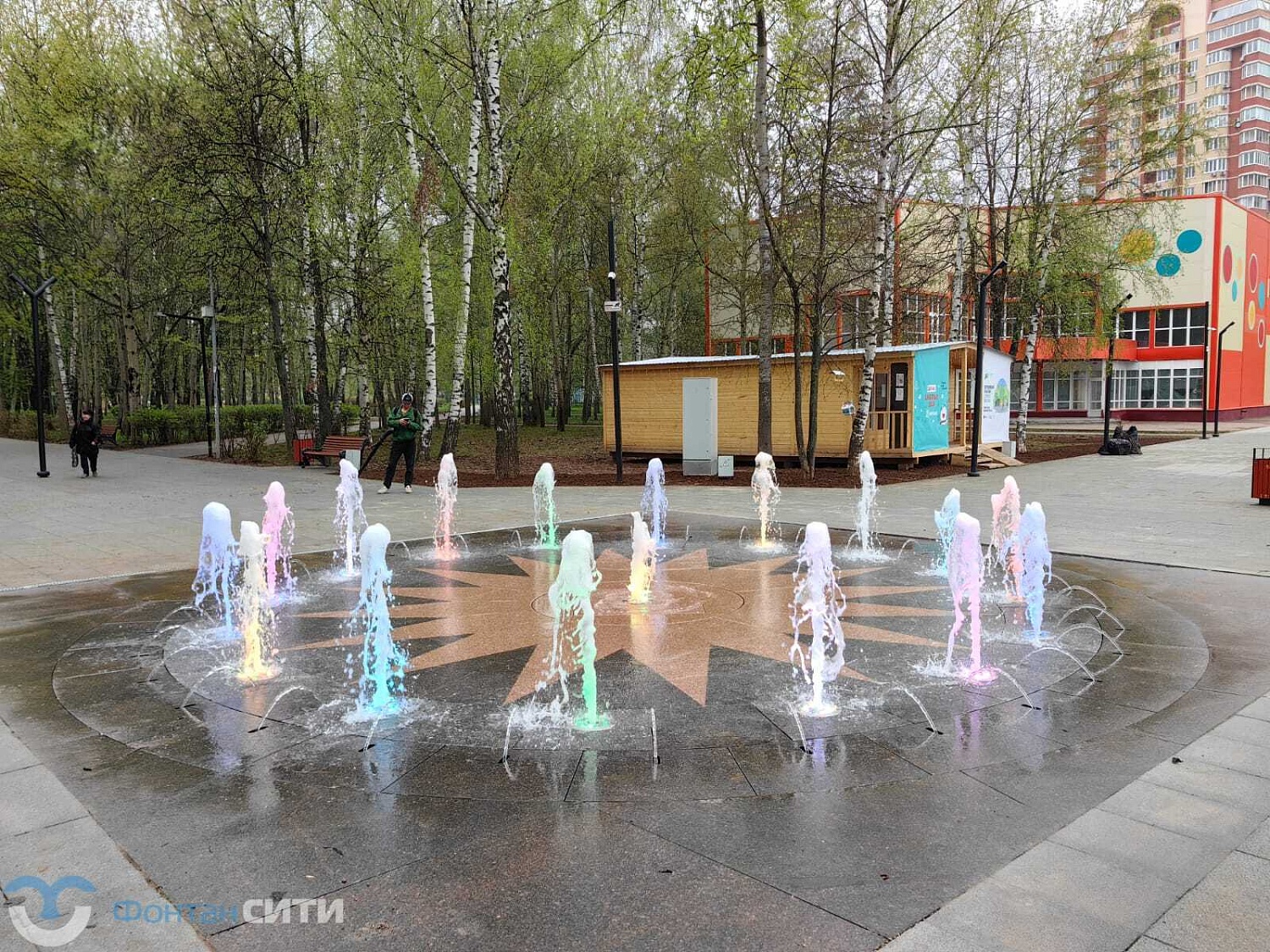 Пешеходный фонтан в Долгопрудном