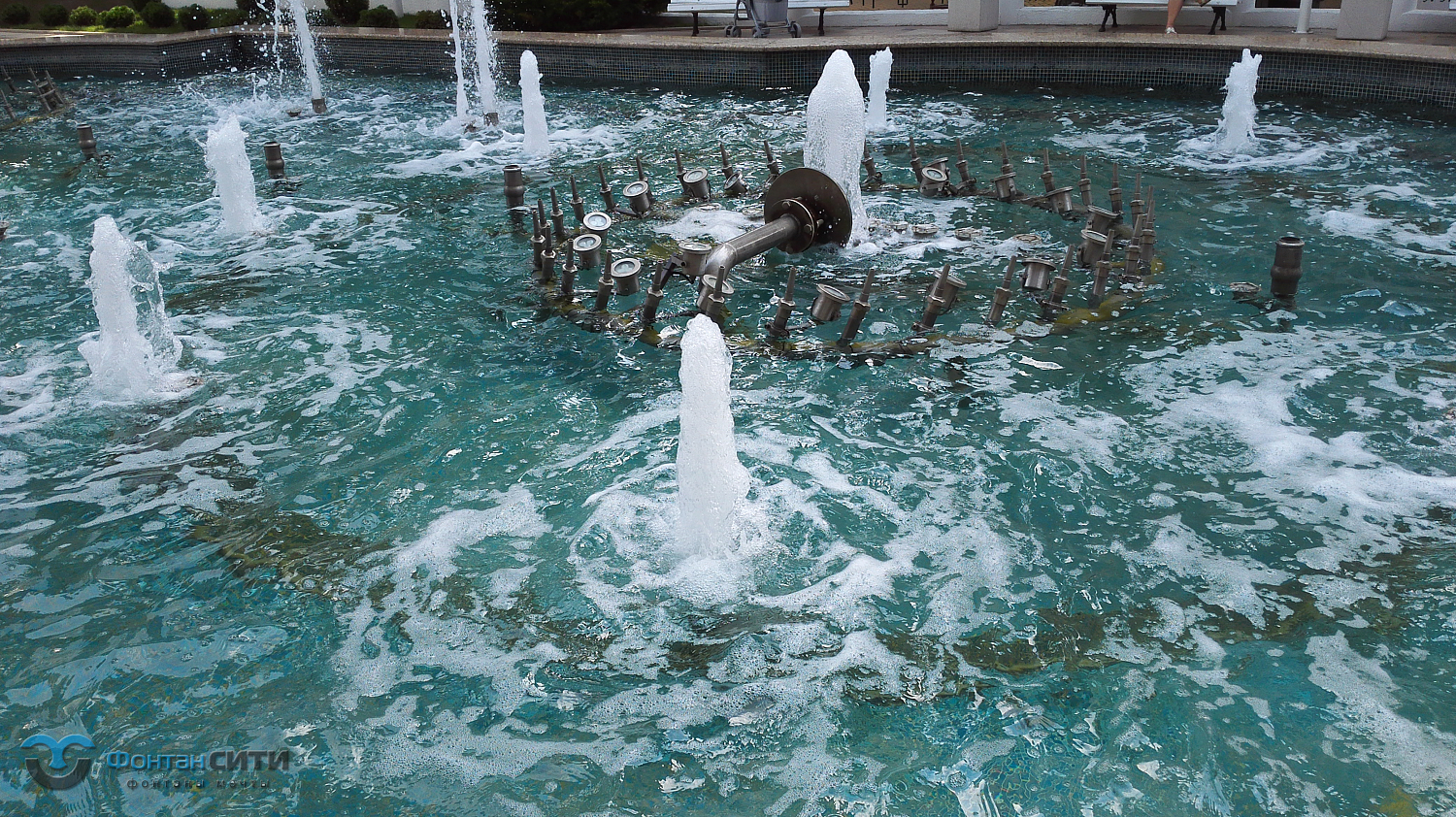 Фонтан в пансионате г. Геленджик